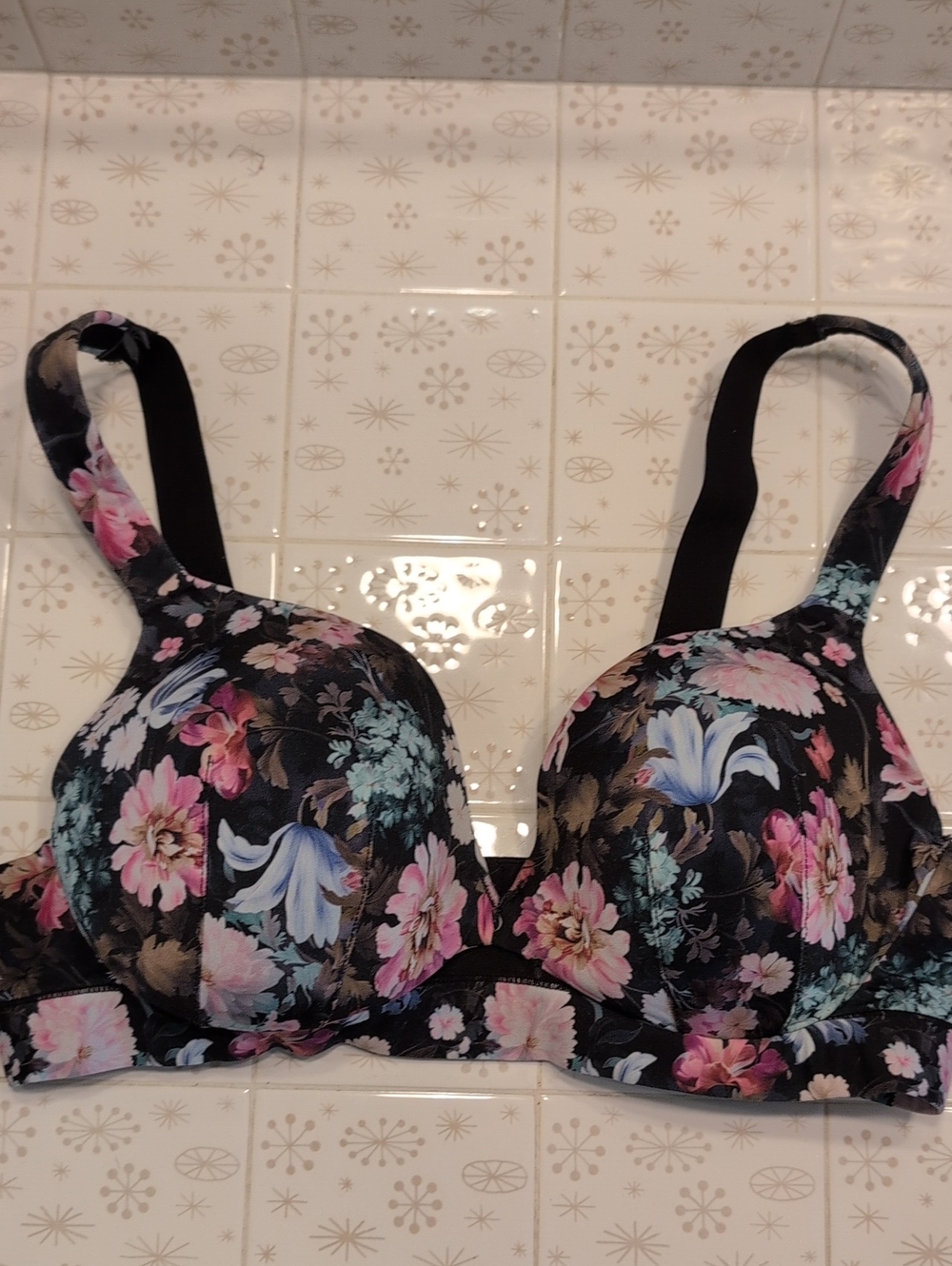 Floral Print Underwire Bra - Black Multi